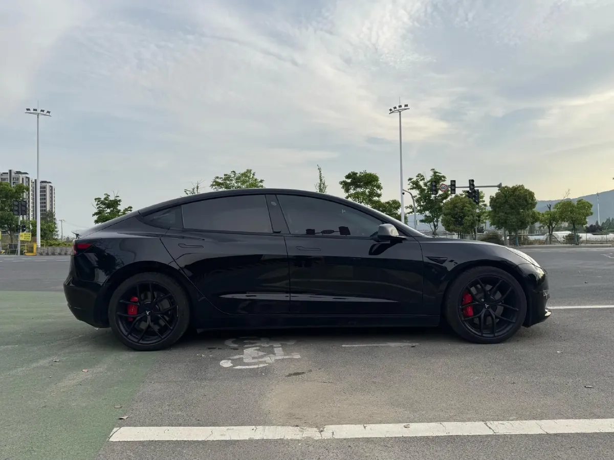 2022 Chevrolet Blazer 2.0T 237HP L4 9AT,autocango,china used car exporter,china ev exporter,chinese used car exporter,chinese used ev exporter