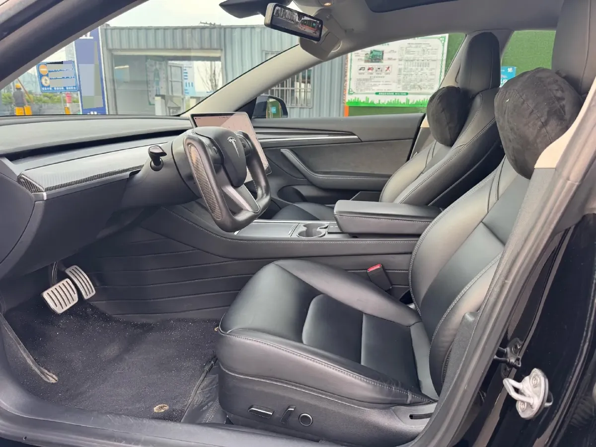 2022 Chevrolet Blazer 2.0T 237HP L4 9AT,autocango,china used car exporter,china ev exporter,chinese used car exporter,chinese used ev exporter