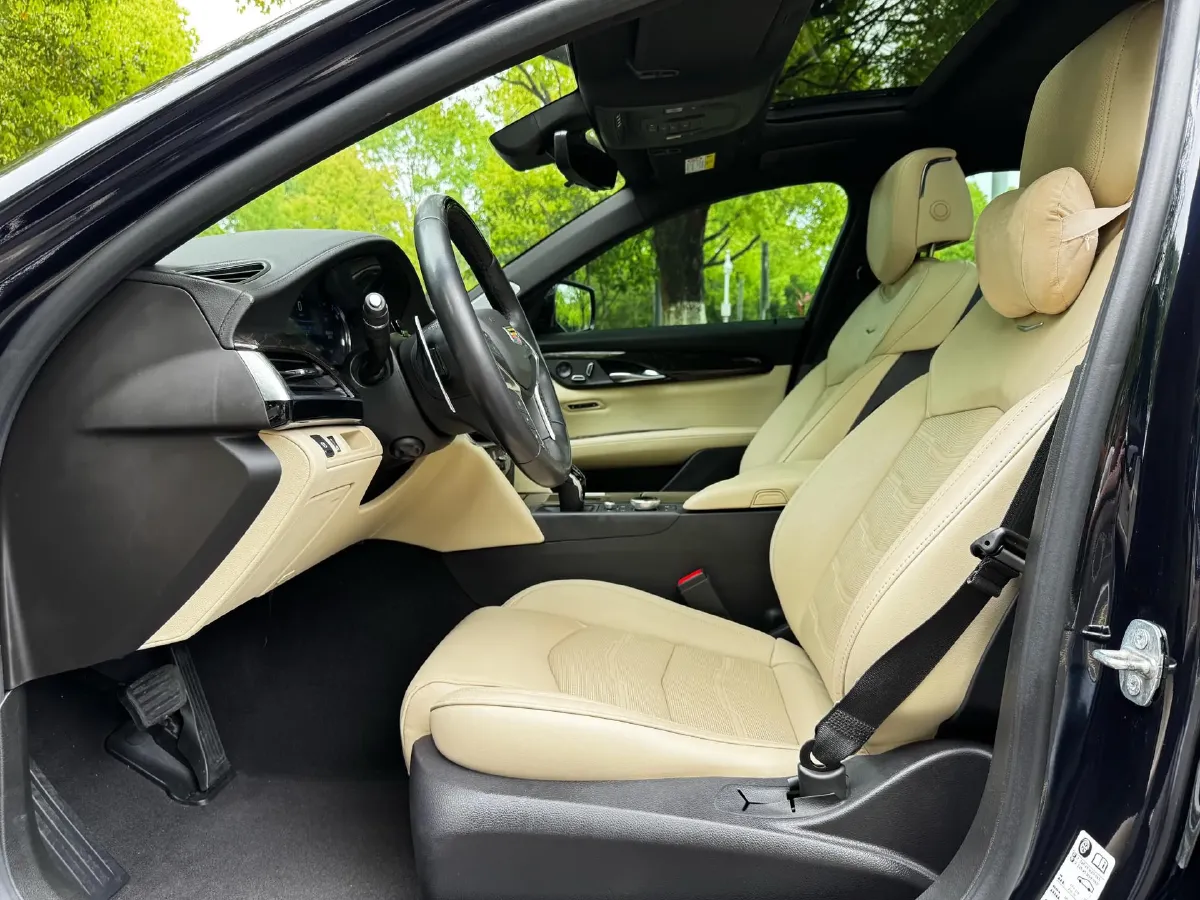 2022 Cadillac CT6 2.0T 237HP L4 10AT,autocango,china used car exporter,china ev exporter,chinese used car exporter,chinese used ev exporter