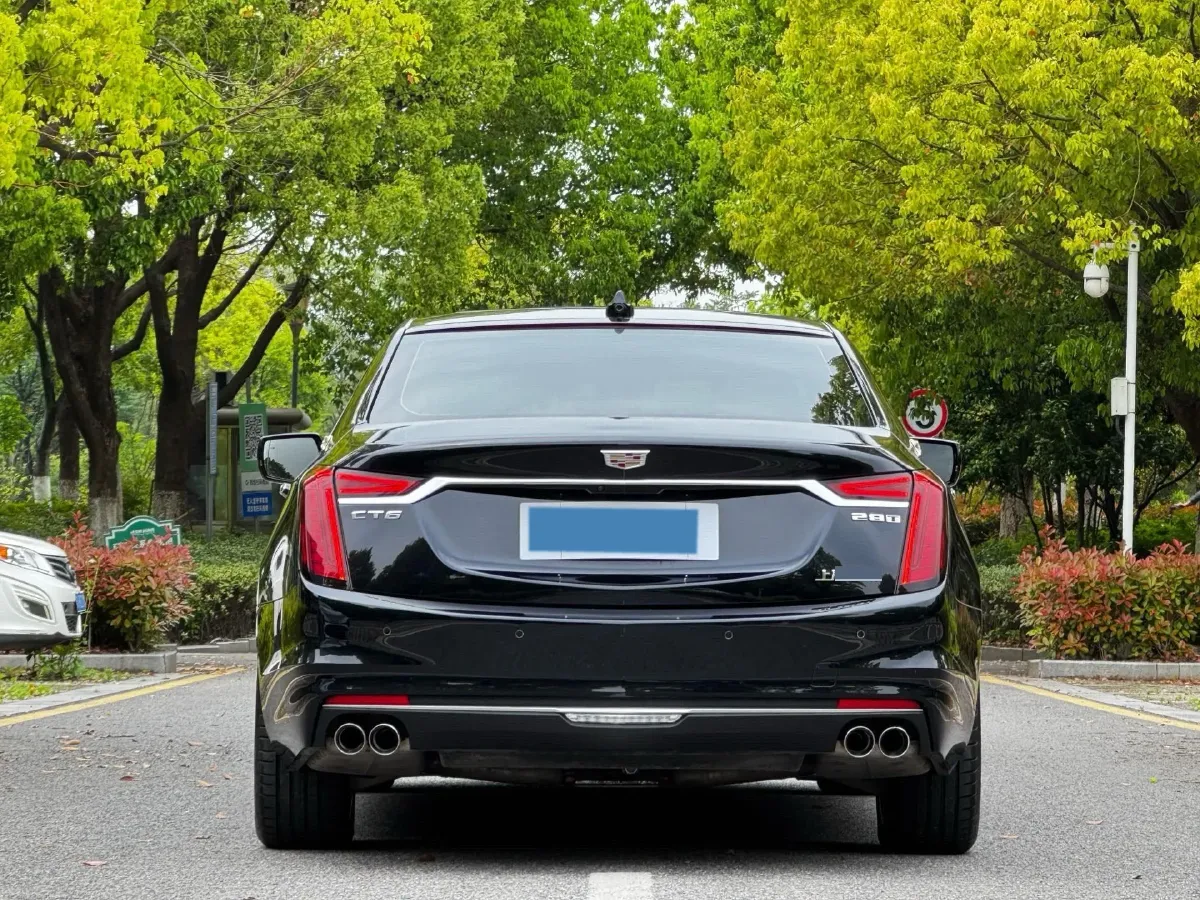 2022 Cadillac CT6 2.0T 237HP L4 10AT,autocango,china used car exporter,china ev exporter,chinese used car exporter,chinese used ev exporter