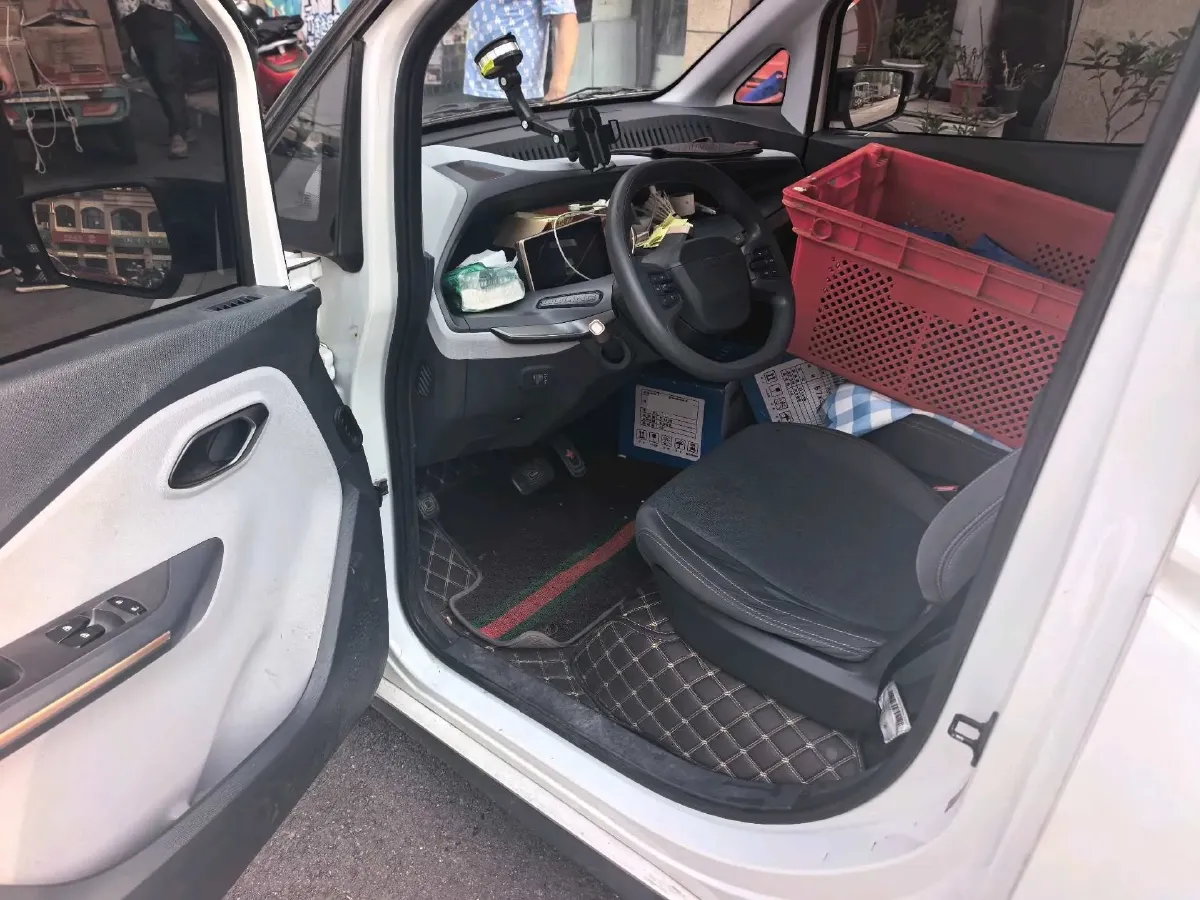 2021 WuLing Nano EV BEV 28KWH,autocango,china used car exporter,china ev exporter,chinese used car exporter,chinese used ev exporter