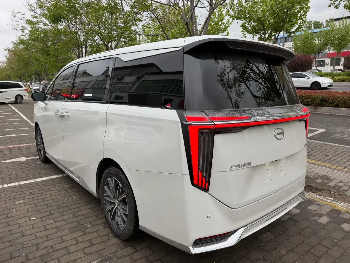 2024 GAC Trumpchi M8 2.0T 252HP L4 8AT,autocango,china used car exporter,china ev exporter,chinese used car exporter,chinese used ev exporter