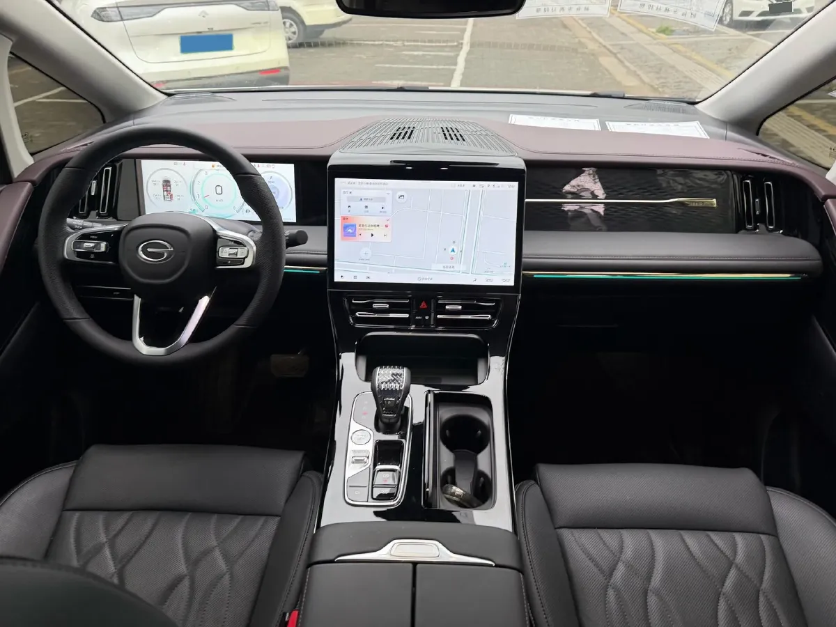 2024 GAC Trumpchi M8 2.0T 252HP L4 8AT,autocango,china used car exporter,china ev exporter,chinese used car exporter,chinese used ev exporter