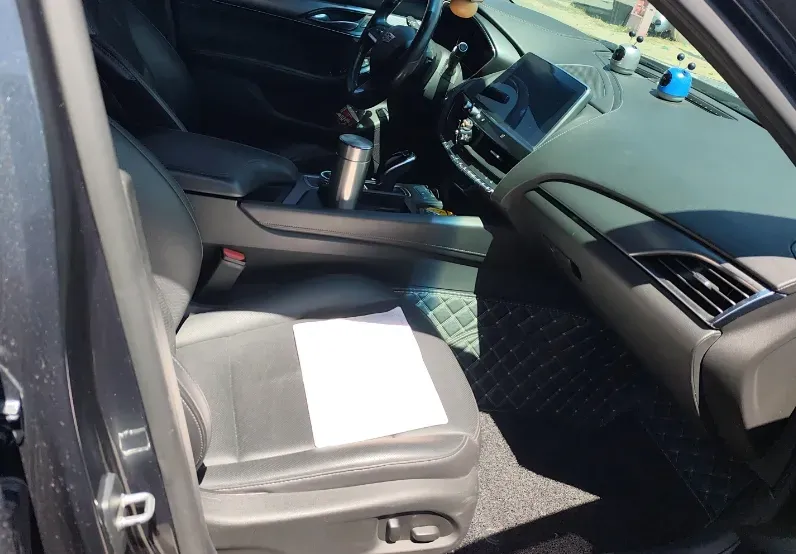 2021 Cadillac CT5 2.0T 237HP L4 10AT,autocango,china used car exporter,china ev exporter,chinese used car exporter,chinese used ev exporter