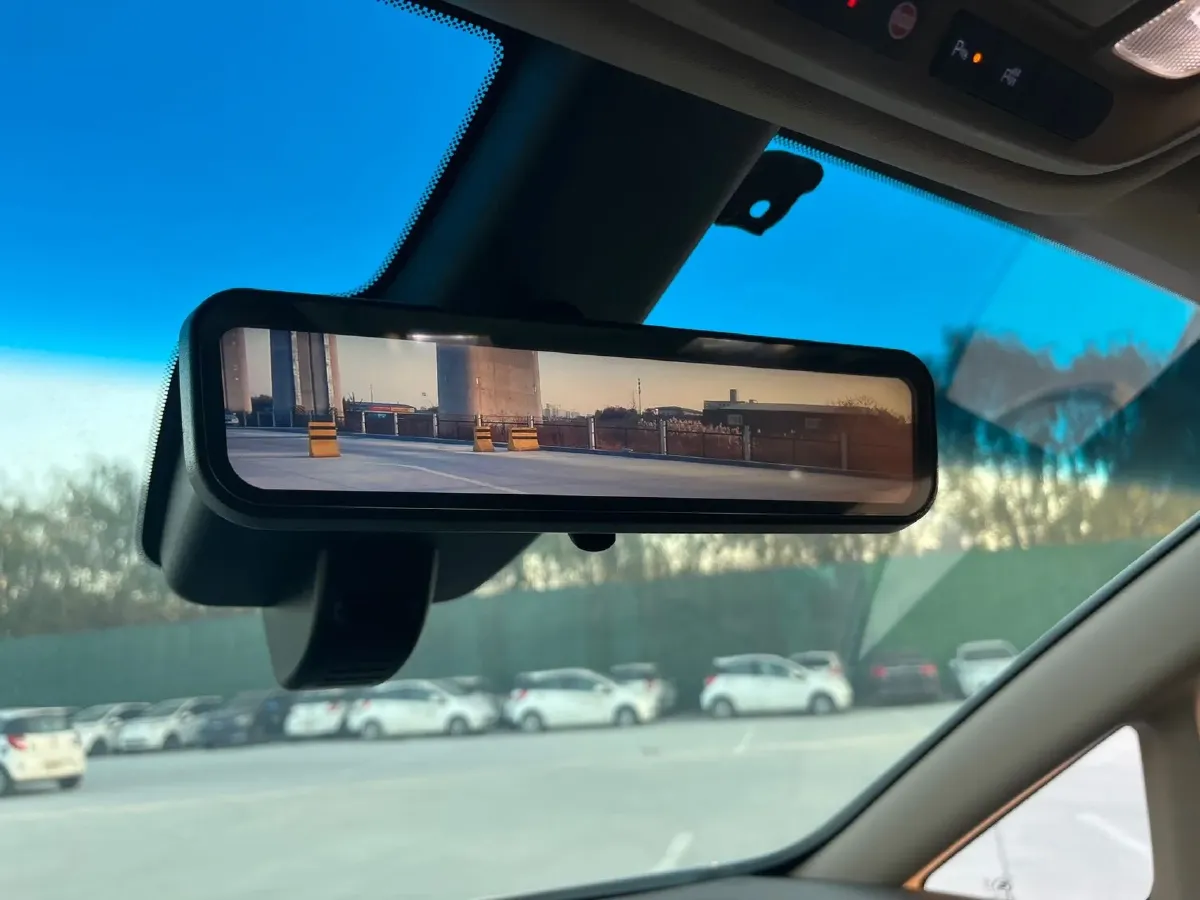 2021 Buick GL8 2.0T 237HP L4 9AT,autocango,china used car exporter,china ev exporter,chinese used car exporter,chinese used ev exporter