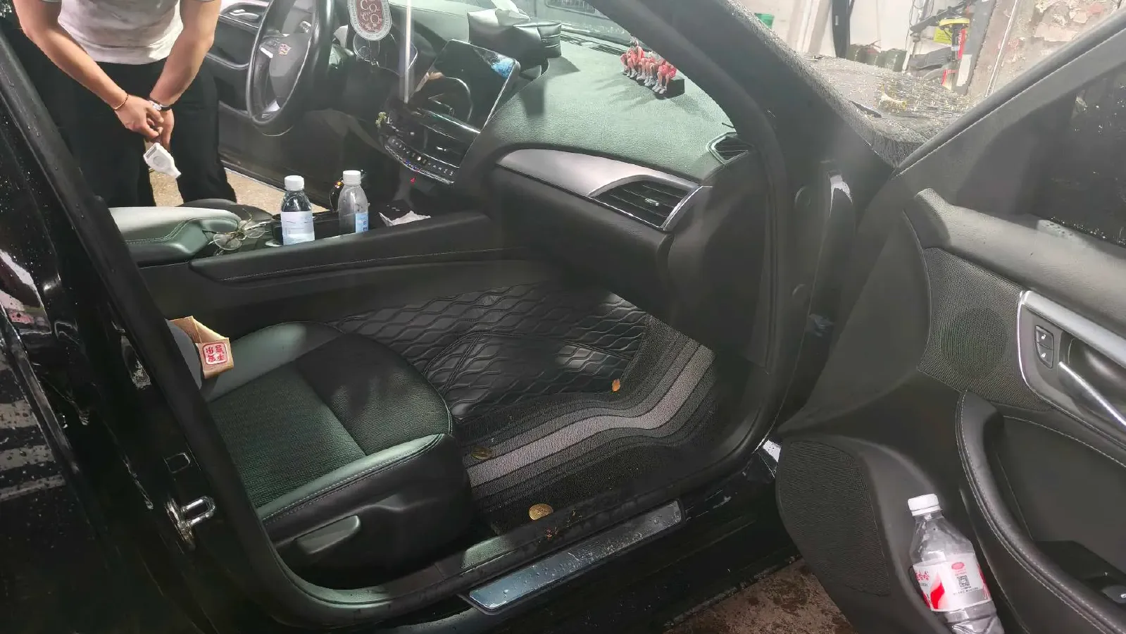 2022 Cadillac CT5 2.0T 237HP L4 10AT,autocango,china used car exporter,china ev exporter,chinese used car exporter,chinese used ev exporter