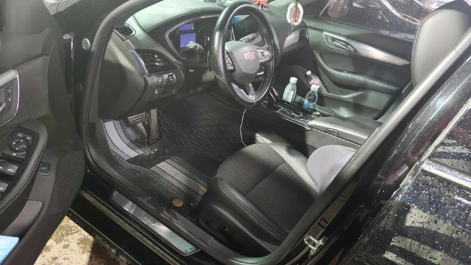 2022 Cadillac CT5 2.0T 237HP L4 10AT,autocango,china used car exporter,china ev exporter,chinese used car exporter,chinese used ev exporter