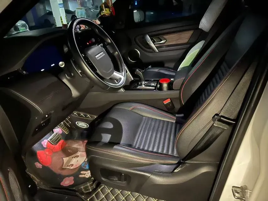 2020 Land Rover Discovery Sport 2.0T 249HP L4 9AT,autocango,china used car exporter,china ev exporter,chinese used car exporter,chinese used ev exporter