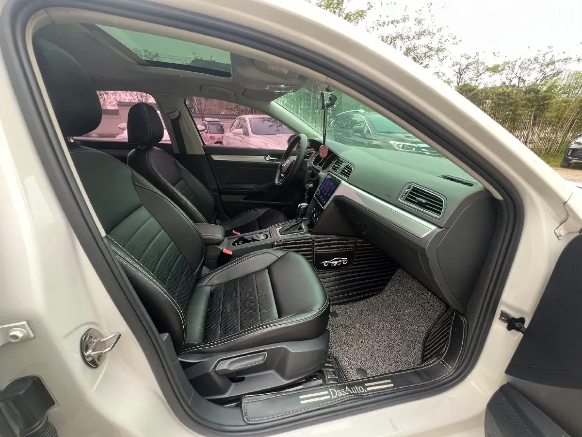 2018 Volkswagen Lamando 1.4T 131HP L4 7DCT,autocango,china used car exporter,china ev exporter,chinese used car exporter,chinese used ev exporter