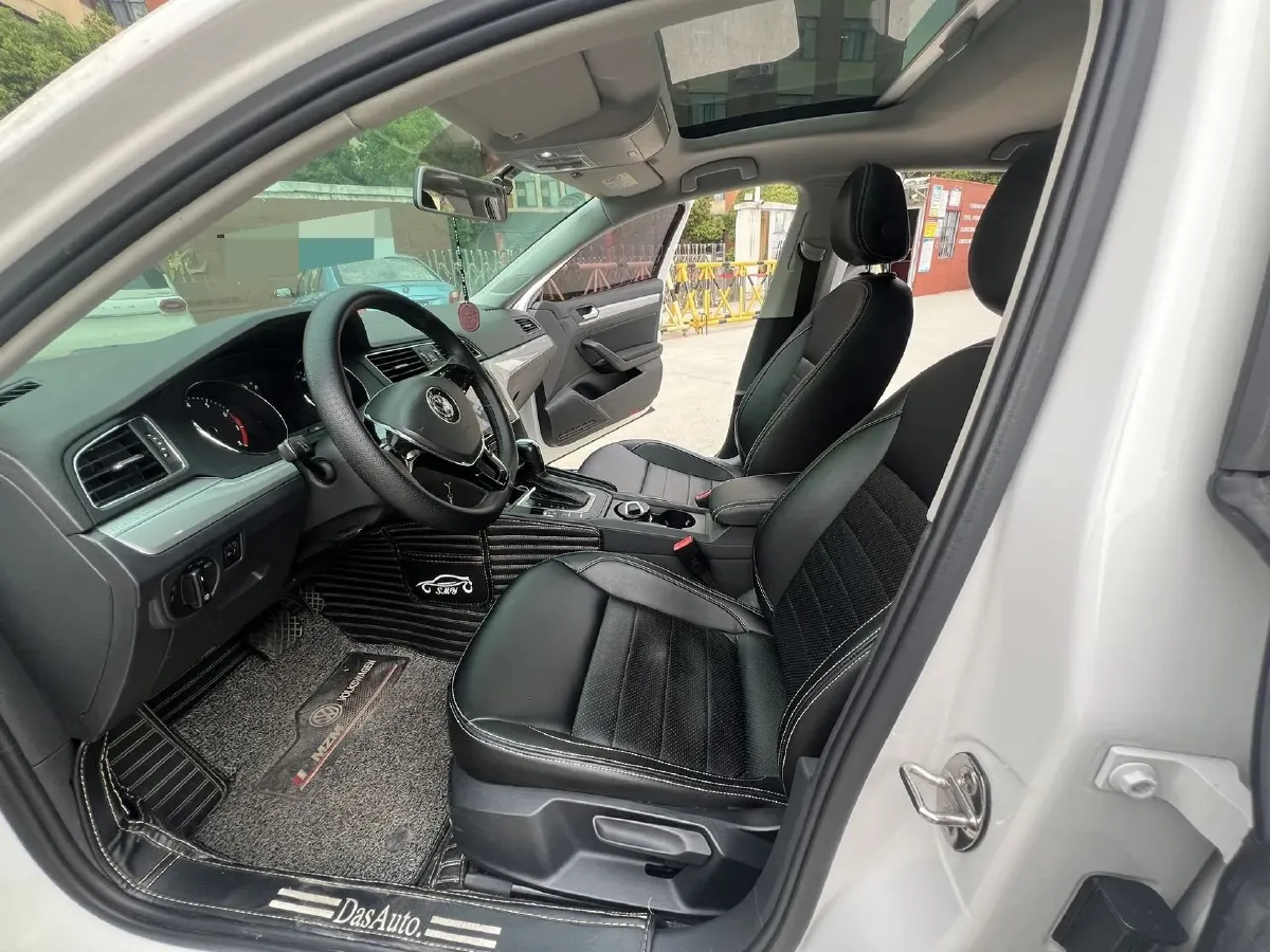 2018 Volkswagen Lamando 1.4T 131HP L4 7DCT,autocango,china used car exporter,china ev exporter,chinese used car exporter,chinese used ev exporter