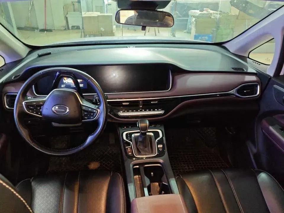 2021 GAC Trumpchi M6 1.5T 169HP L4 7DCT,autocango,china used car exporter,china ev exporter,chinese used car exporter,chinese used ev exporter