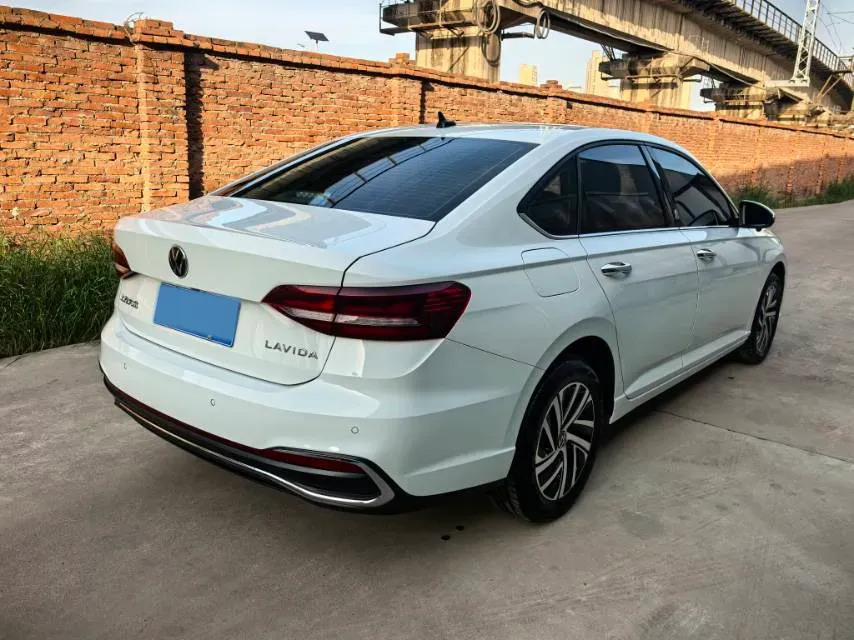 2023 Volkswagen Lavida 1.5L 113HP L4 6AT,autocango,china used car exporter,china ev exporter,chinese used car exporter,chinese used ev exporter