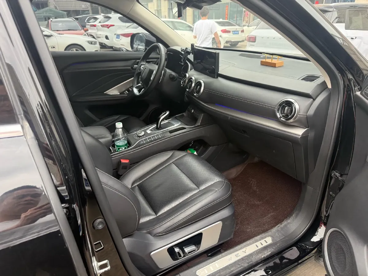 2021 WEY VV6 2.0T 227HP L4 7DCT,autocango,china used car exporter,china ev exporter,chinese used car exporter,chinese used ev exporter