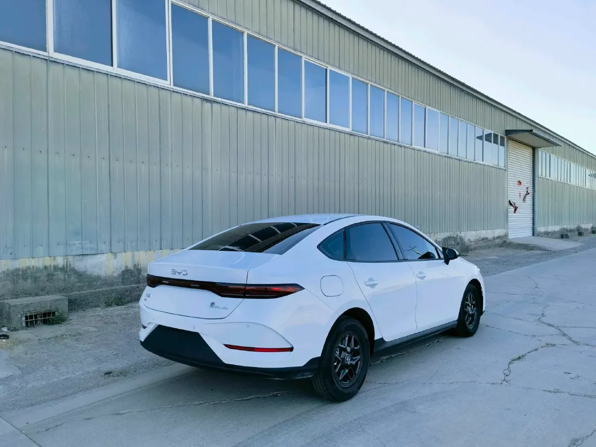 2025 BYD Qin Plus 1.5L 101HP L4 E-CVT PHEV 7.68KWH,autocango,china used car exporter,china ev exporter,chinese used car exporter,chinese used ev exporter