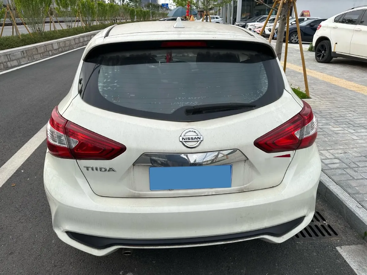 2021 Nissan Tiida 1.6L 122HP L4 CVT,autocango,china used car exporter,china ev exporter,chinese used car exporter,chinese used ev exporter