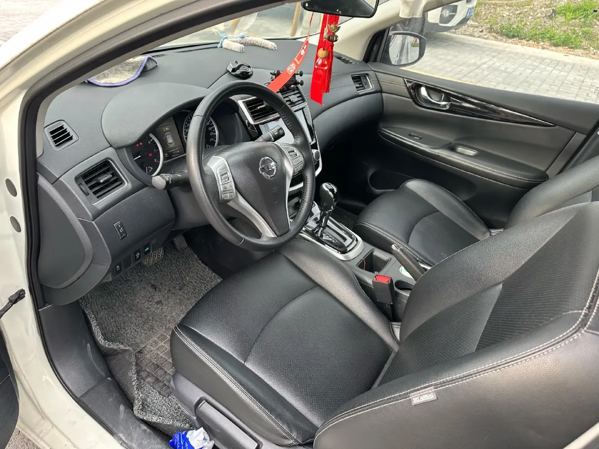 2021 Nissan Tiida 1.6L 122HP L4 CVT,autocango,china used car exporter,china ev exporter,chinese used car exporter,chinese used ev exporter