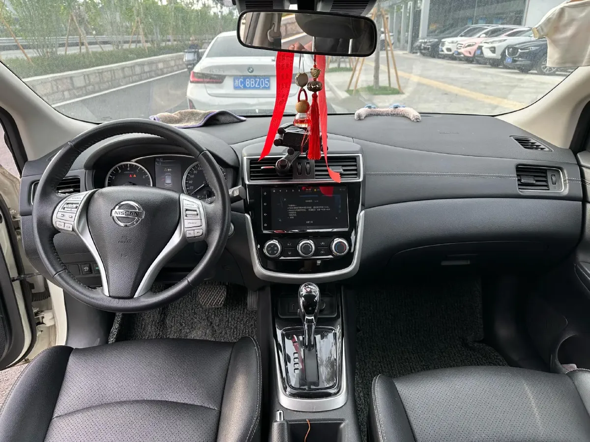 2021 Nissan Tiida 1.6L 122HP L4 CVT,autocango,china used car exporter,china ev exporter,chinese used car exporter,chinese used ev exporter