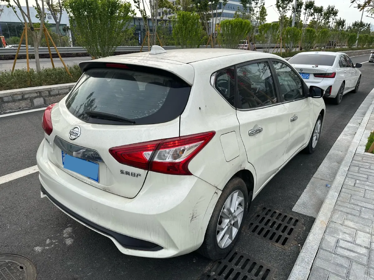 2021 Nissan Tiida 1.6L 122HP L4 CVT,autocango,china used car exporter,china ev exporter,chinese used car exporter,chinese used ev exporter