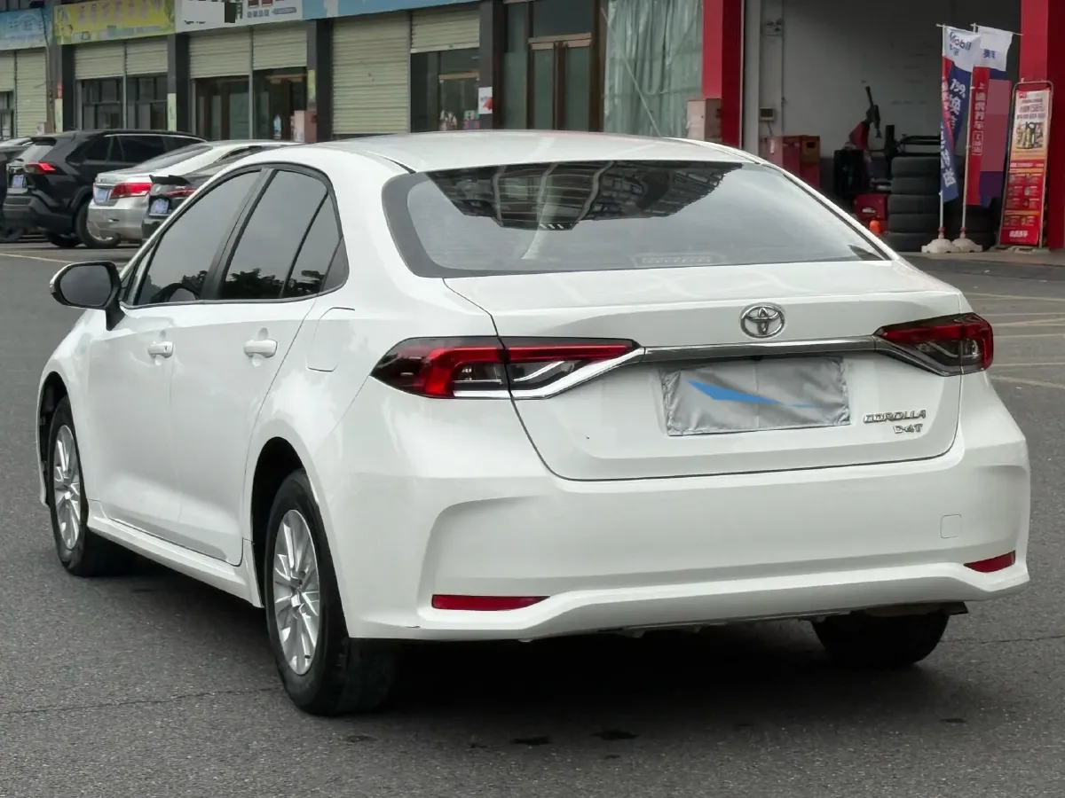 2022 Toyota Corolla 1.2T 116HP L4 CVT,autocango,china used car exporter,china ev exporter,chinese used car exporter,chinese used ev exporter