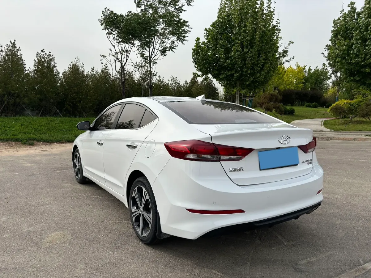2018 Hyundai Elantra 1.4T 130HP L4 7DCT,autocango,china used car exporter,china ev exporter,chinese used car exporter,chinese used ev exporter
