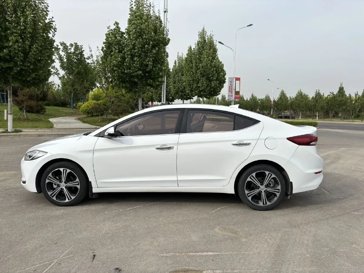 2018 Hyundai Elantra 1.4T 130HP L4 7DCT,autocango,china used car exporter,china ev exporter,chinese used car exporter,chinese used ev exporter