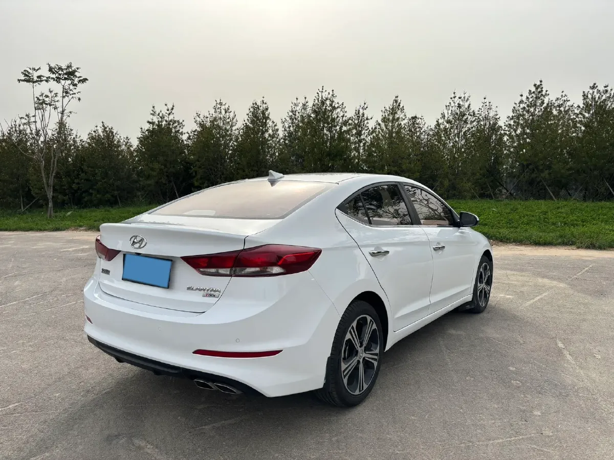 2018 Hyundai Elantra 1.4T 130HP L4 7DCT,autocango,china used car exporter,china ev exporter,chinese used car exporter,chinese used ev exporter