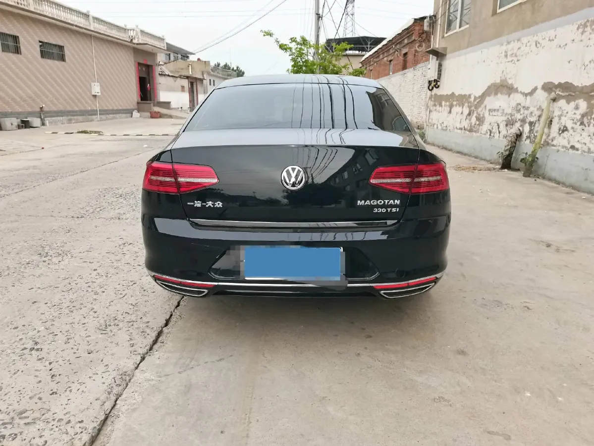 2018 Volkswagen Magotan 1.8T 180HP L4 7DCT,autocango,china used car exporter,china ev exporter,chinese used car exporter,chinese used ev exporter
