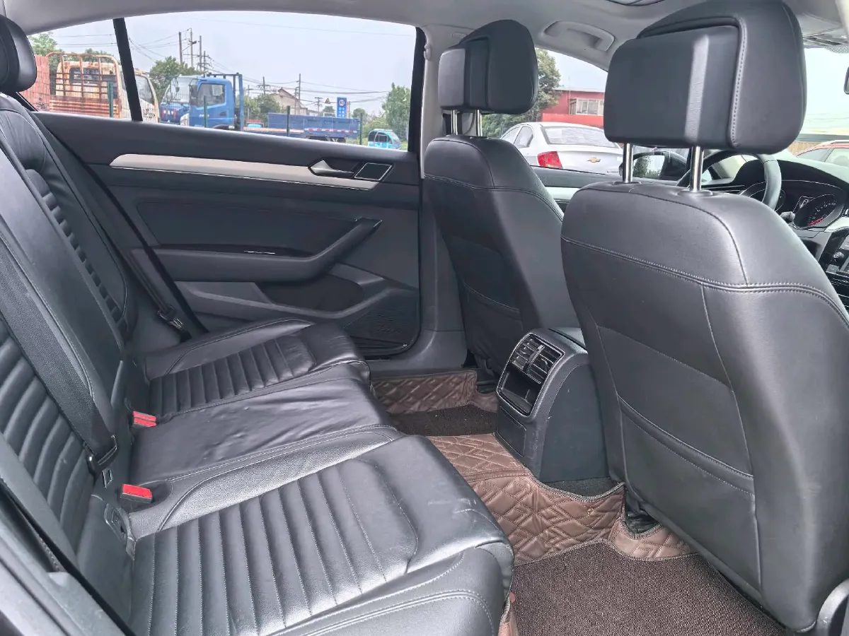 2019 Chevrolet Malibu XL 2.0T 241HP L4 9AT,autocango,china used car exporter,china ev exporter,chinese used car exporter,chinese used ev exporter