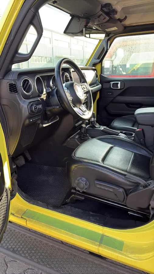 2022 BMW i4 BEV 83.9KWH,autocango,china used car exporter,china ev exporter,chinese used car exporter,chinese used ev exporter