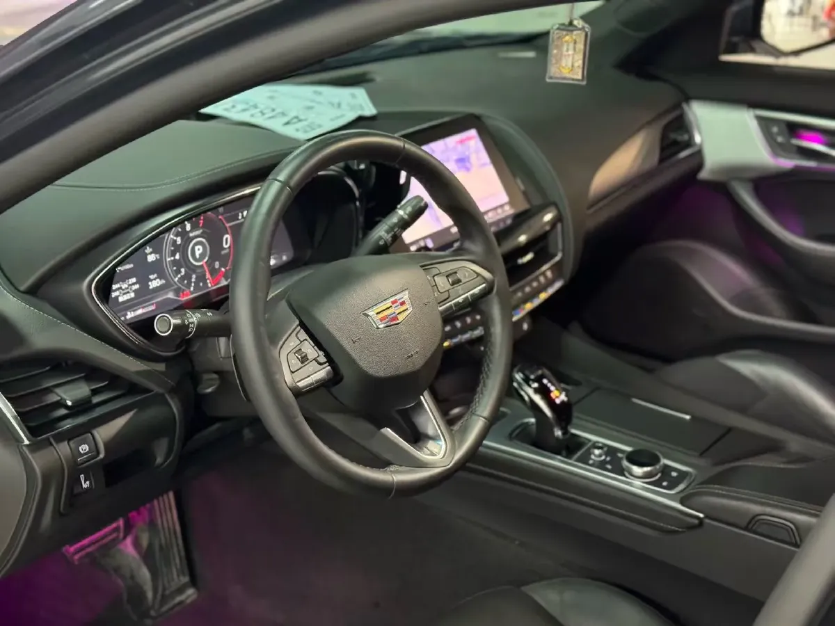 2021 Cadillac CT5 2.0T 237HP L4 10AT,autocango,china used car exporter,china ev exporter,chinese used car exporter,chinese used ev exporter