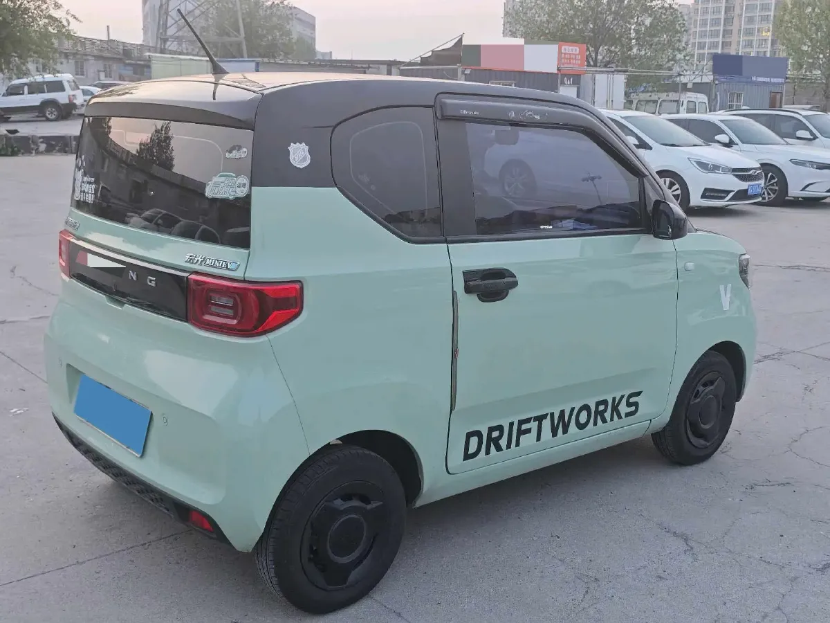 2021 WuLing HongGuang MINI EV BEV 13.8KWH,autocango,china used car exporter,china ev exporter,chinese used car exporter,chinese used ev exporter