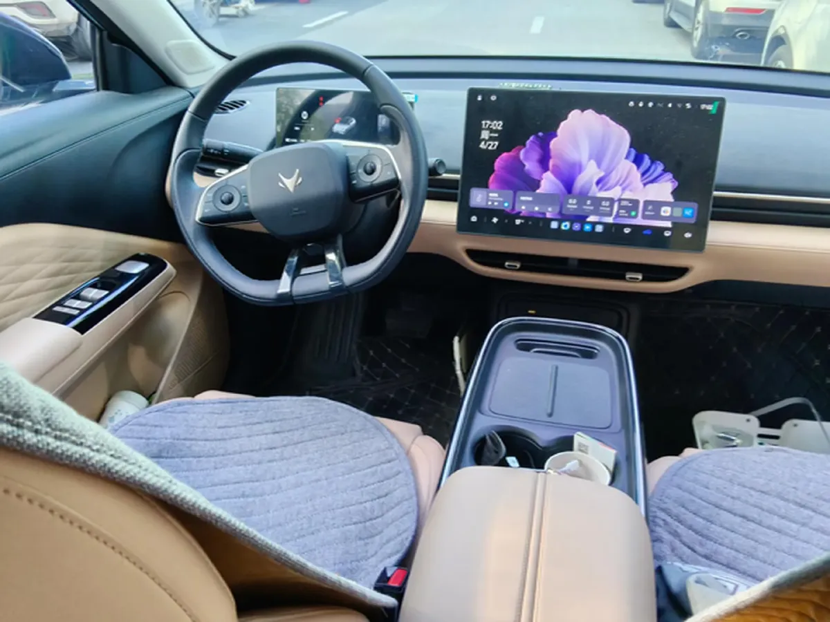 2025 ARCFOX T1 BEV,autocango,china used car exporter,china ev exporter,chinese used car exporter,chinese used ev exporter