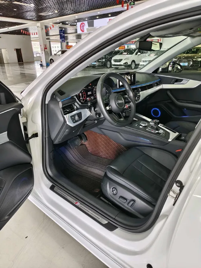 2019 Audi A4L 2.0T 190HP L4 7DCT,autocango,china used car exporter,china ev exporter,chinese used car exporter,chinese used ev exporter