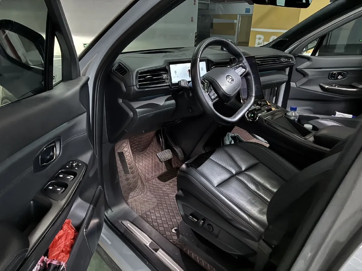 2022 NIO ES8 BEV 100KWH,autocango,china used car exporter,china ev exporter,chinese used car exporter,chinese used ev exporter