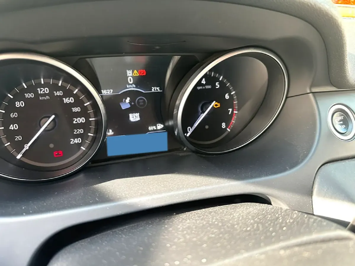 2017 Land Rover Discovery Sport 2.0T 241HP L4 9AT,autocango,china used car exporter,china ev exporter,chinese used car exporter,chinese used ev exporter