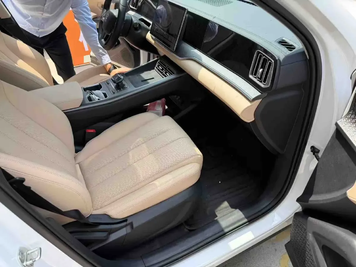 2025 BYD Song Pro 1.5L 101HP L4 E-CVT PHEV 18.3KWH,autocango,china used car exporter,china ev exporter,chinese used car exporter,chinese used ev exporter