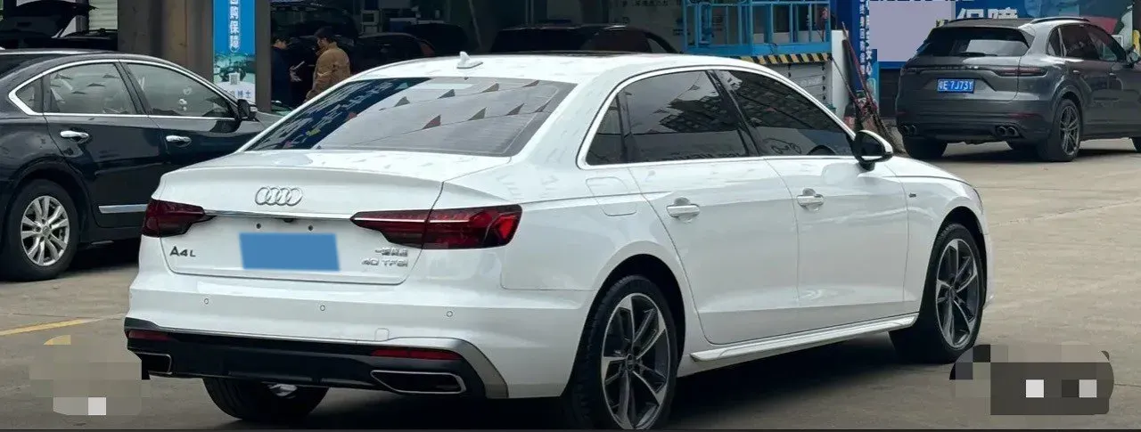 2023 Audi A4L 2.0T 190HP L4 7DCT,autocango,china used car exporter,china ev exporter,chinese used car exporter,chinese used ev exporter