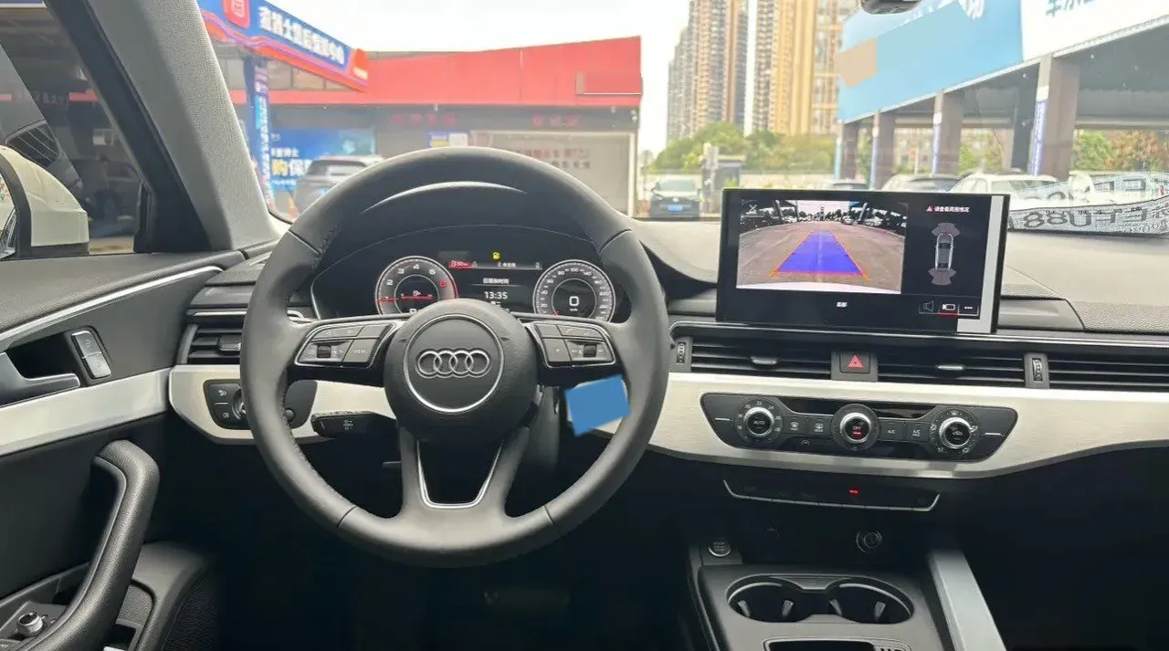 2023 Audi A4L 2.0T 190HP L4 7DCT,autocango,china used car exporter,china ev exporter,chinese used car exporter,chinese used ev exporter