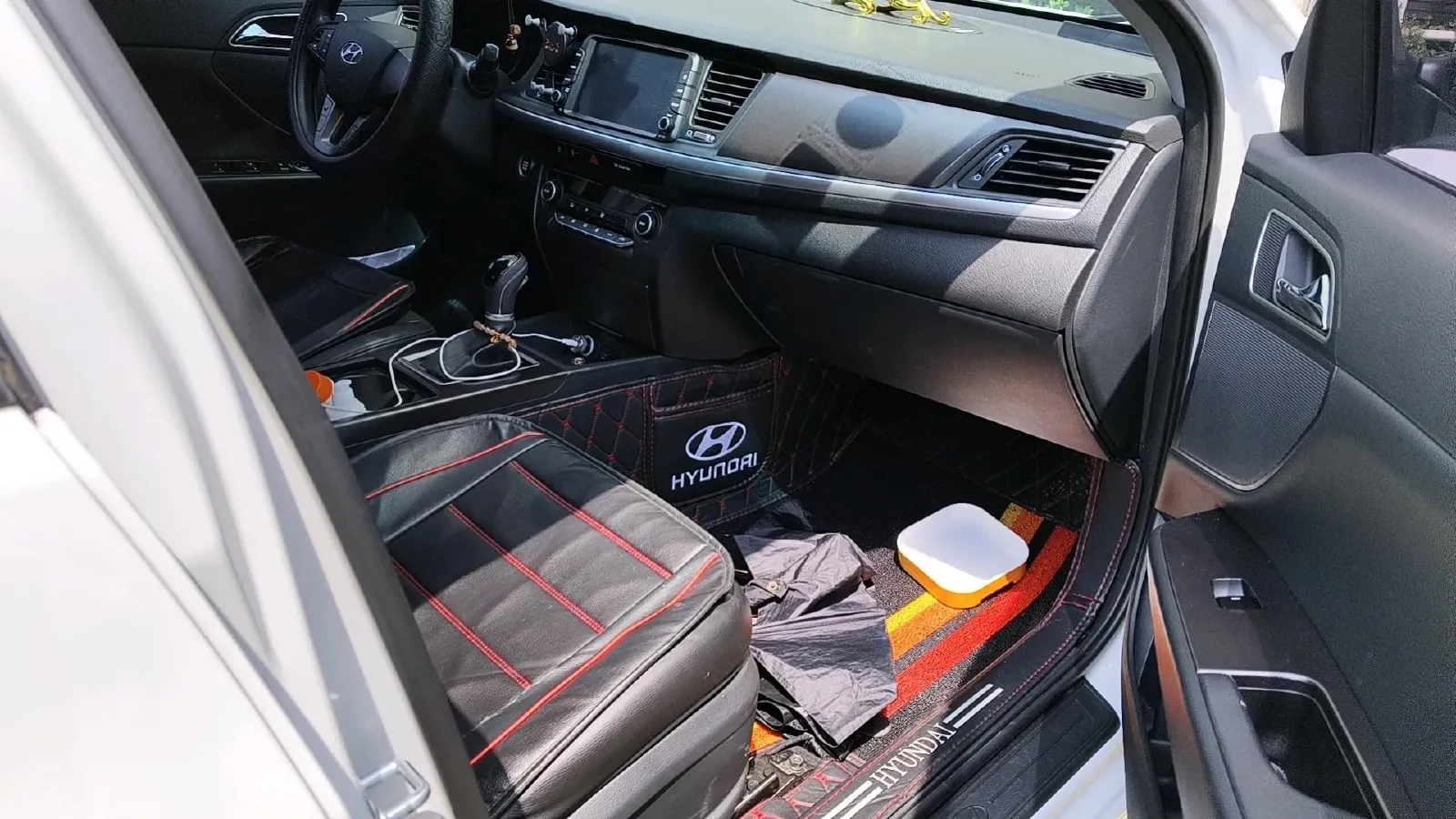 2019 Hyundai Mistra 1.8L 143HP L4 6AT,autocango,china used car exporter,china ev exporter,chinese used car exporter,chinese used ev exporter