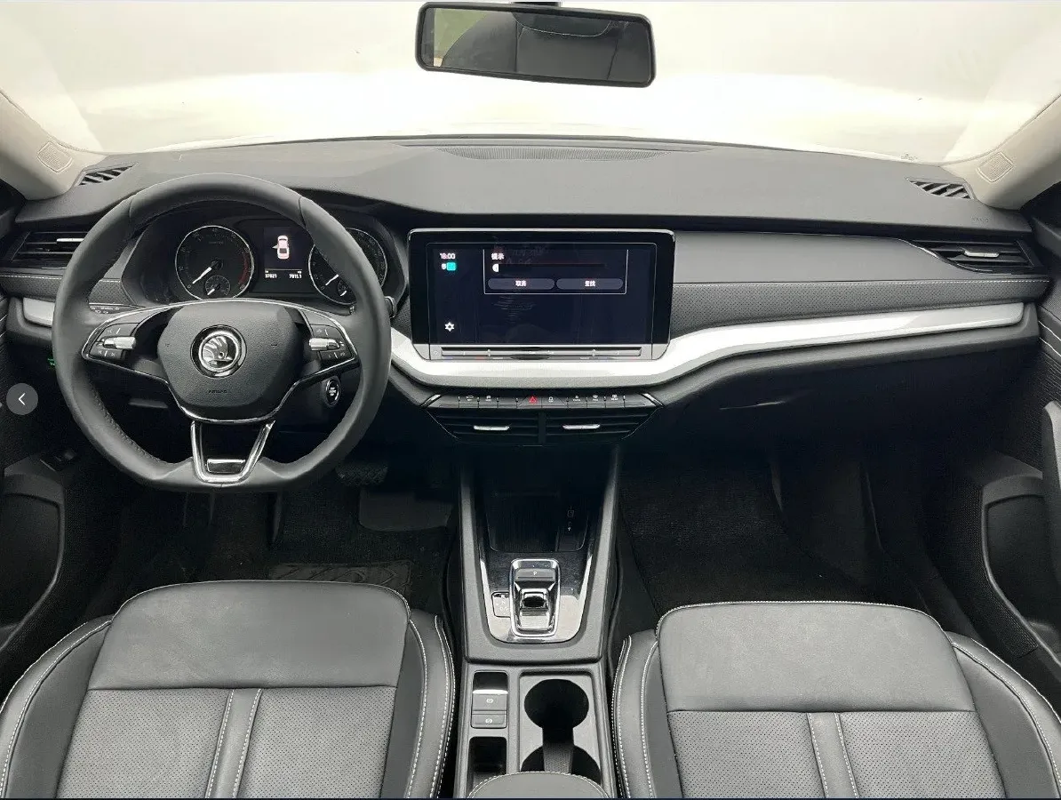 2023 Skoda Octavia 1.4T 150HP L4 7DCT,autocango,china used car exporter,china ev exporter,chinese used car exporter,chinese used ev exporter