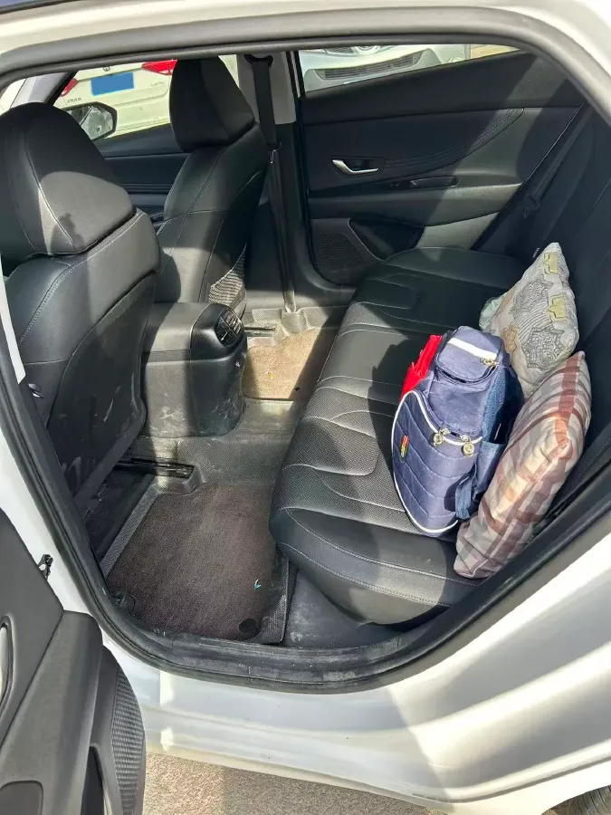 2022 Hyundai Elantra 1.5L 115HP L4 CVT,autocango,china used car exporter,china ev exporter,chinese used car exporter,chinese used ev exporter