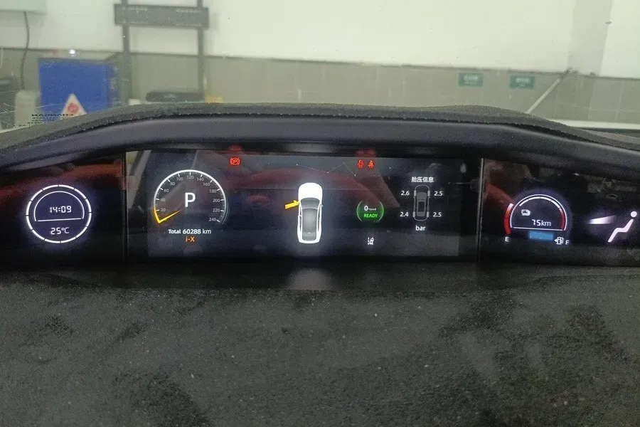 2023 ChangAn UNI-V iDD 1.5T 170HP L4 6TCT PHEV 18.4KWH,autocango,china used car exporter,china ev exporter,chinese used car exporter,chinese used ev exporter