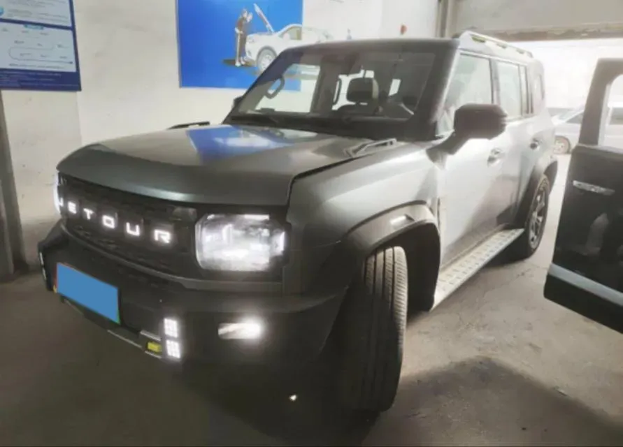 2024 Jetour ShanHai TravellerC-DM 1.5T 156HP L4 3DHT PHEV 26.7KWH,autocango,china used car exporter,china ev exporter,chinese used car exporter,chinese used ev exporter