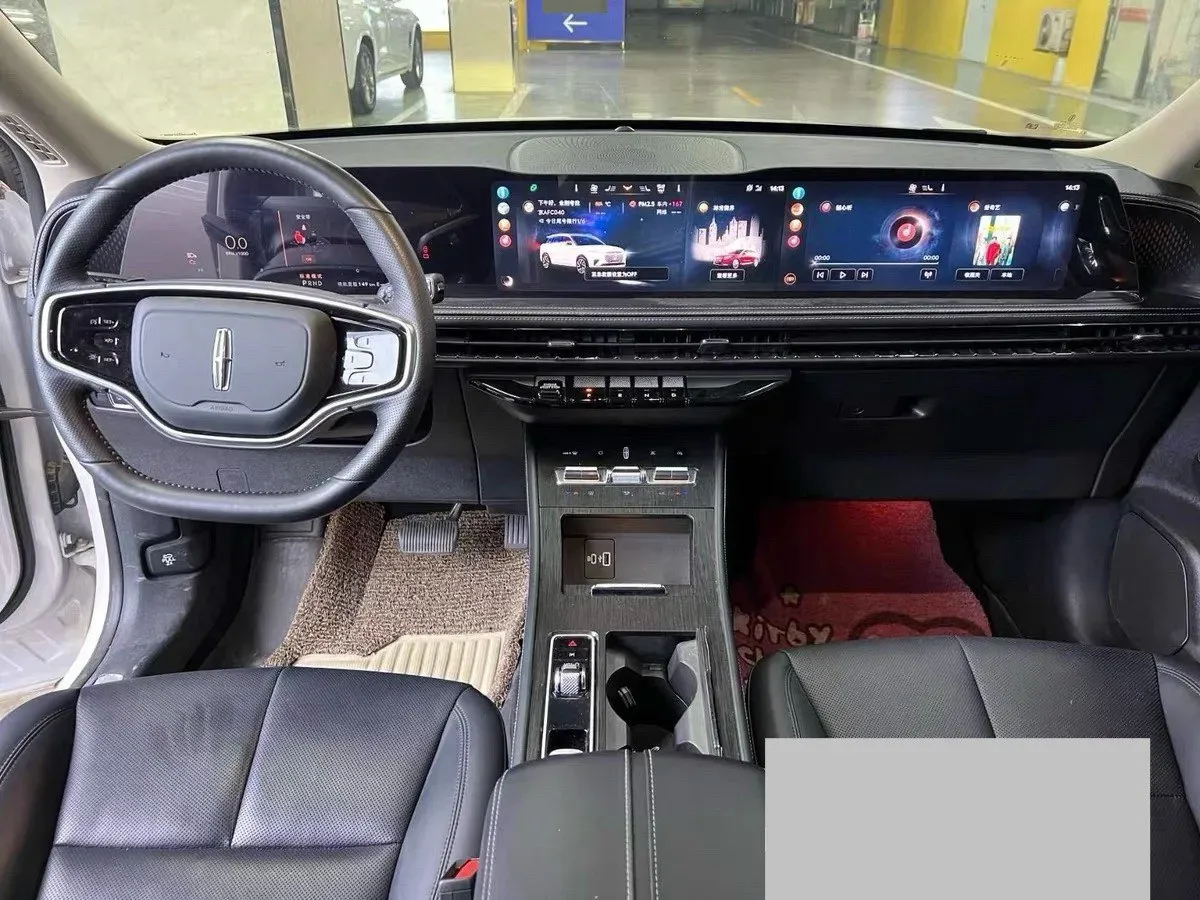 2023 Lincoln Corsair 2.0T 261HP L4 8AT,autocango,china used car exporter,china ev exporter,chinese used car exporter,chinese used ev exporter