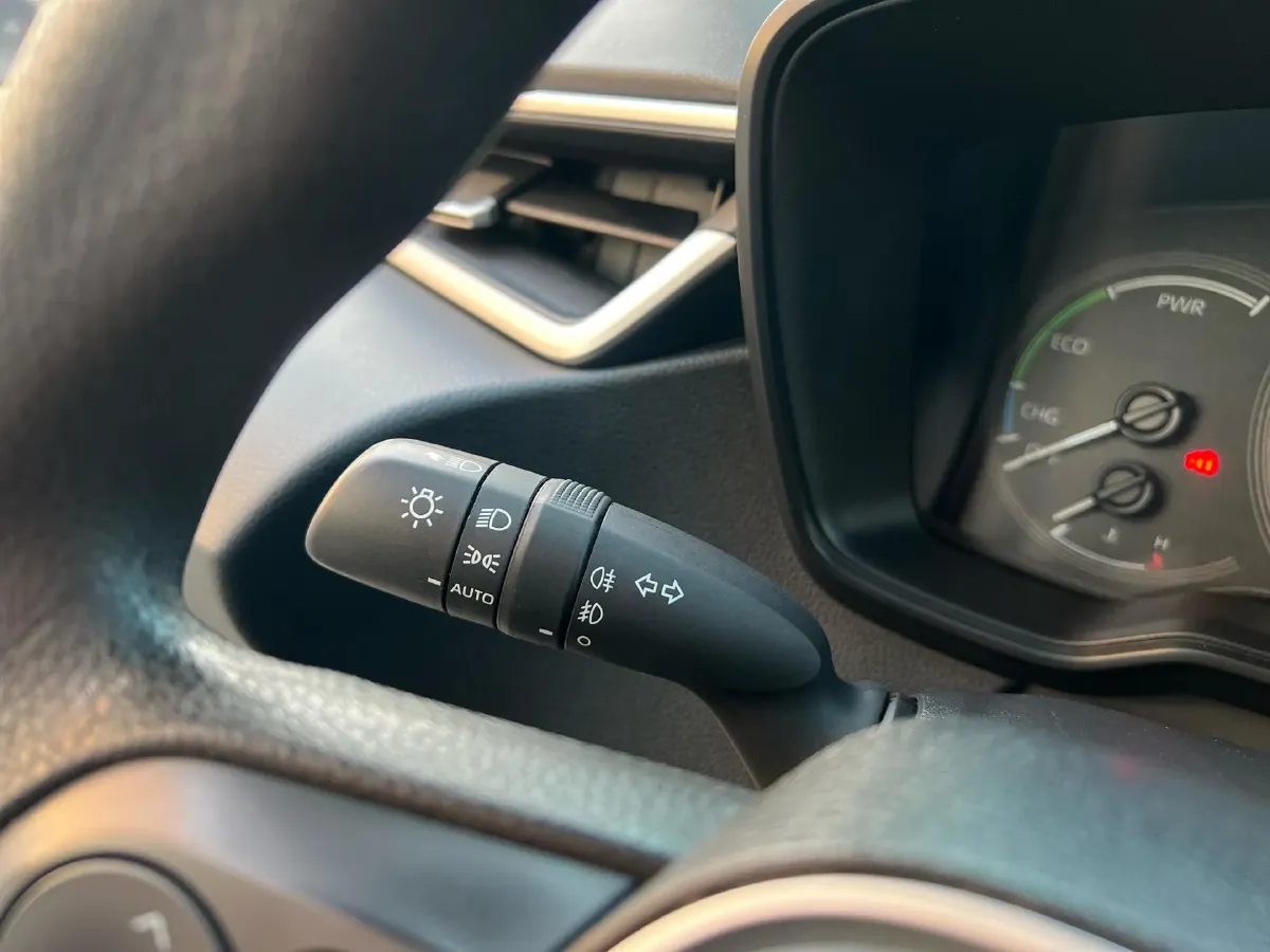 2022 Toyota Corolla 1.8L 98HP L4 E-CVT Hybrid,autocango,china used car exporter,china ev exporter,chinese used car exporter,chinese used ev exporter