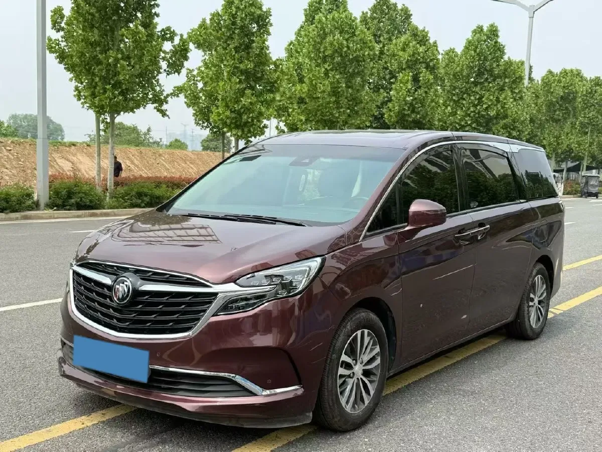 2022 Buick GL8 2.0T 237HP L4 9AT,autocango,china used car exporter,china ev exporter,chinese used car exporter,chinese used ev exporter
