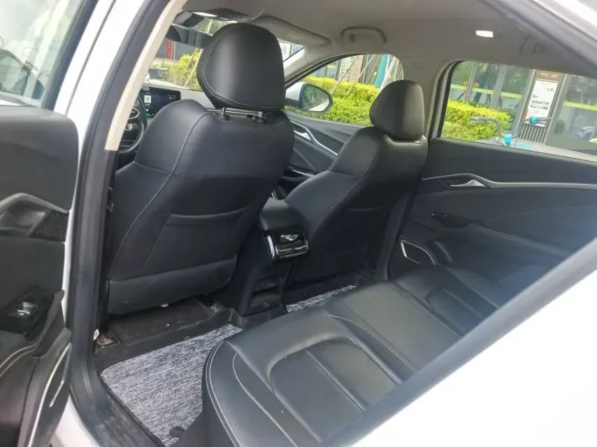 2022 MAXUS D60 1.5T 169HP L4 7DCT,autocango,china used car exporter,china ev exporter,chinese used car exporter,chinese used ev exporter