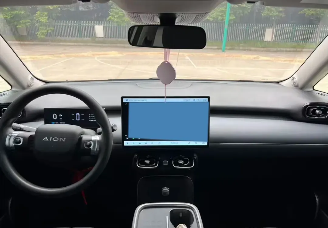 2025 Aion AION UT BEV 34.868KWH,autocango,china used car exporter,china ev exporter,chinese used car exporter,chinese used ev exporter