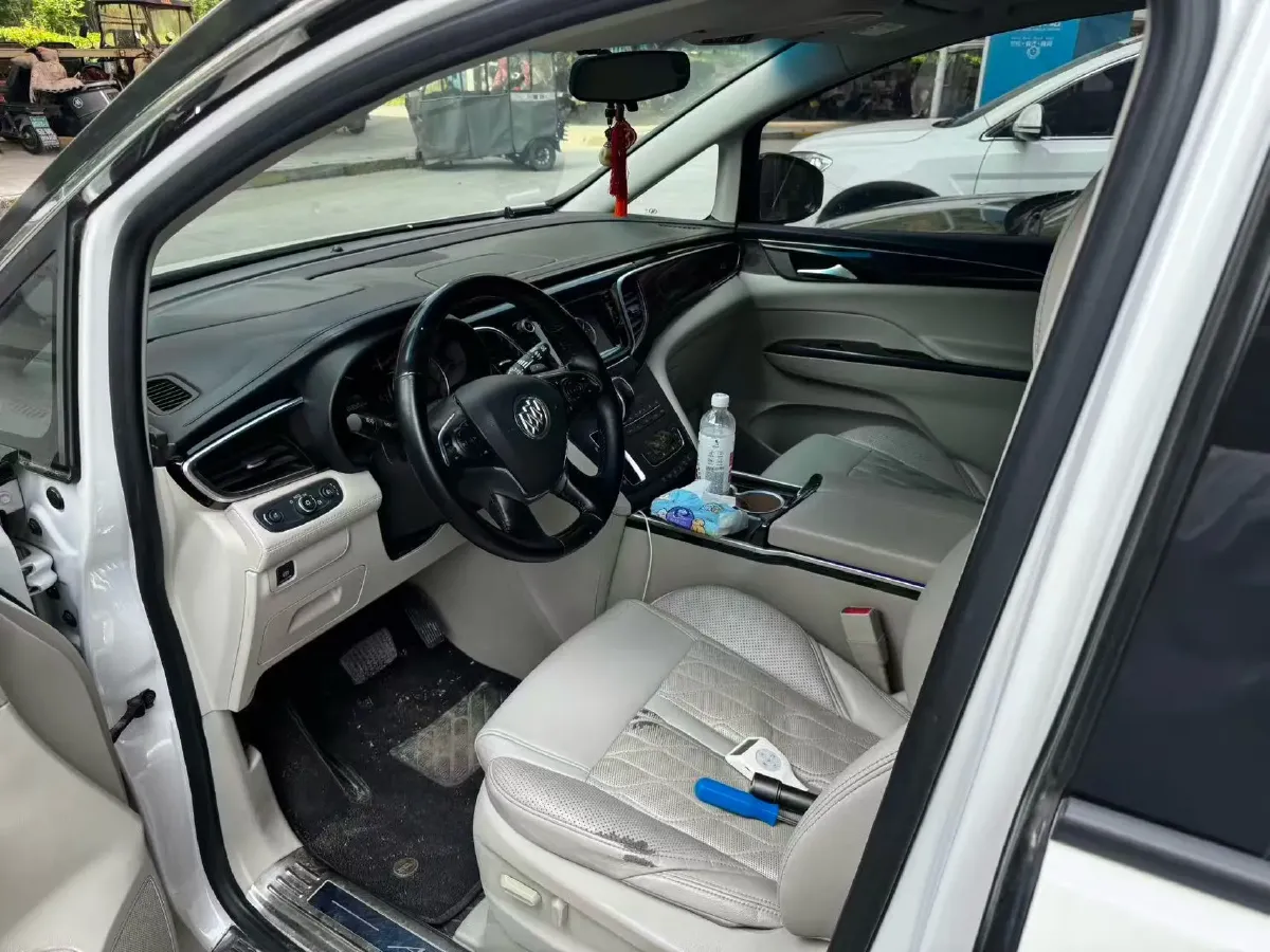 2018 Buick GL8 2.0T 260HP L4 6AT,autocango,china used car exporter,china ev exporter,chinese used car exporter,chinese used ev exporter