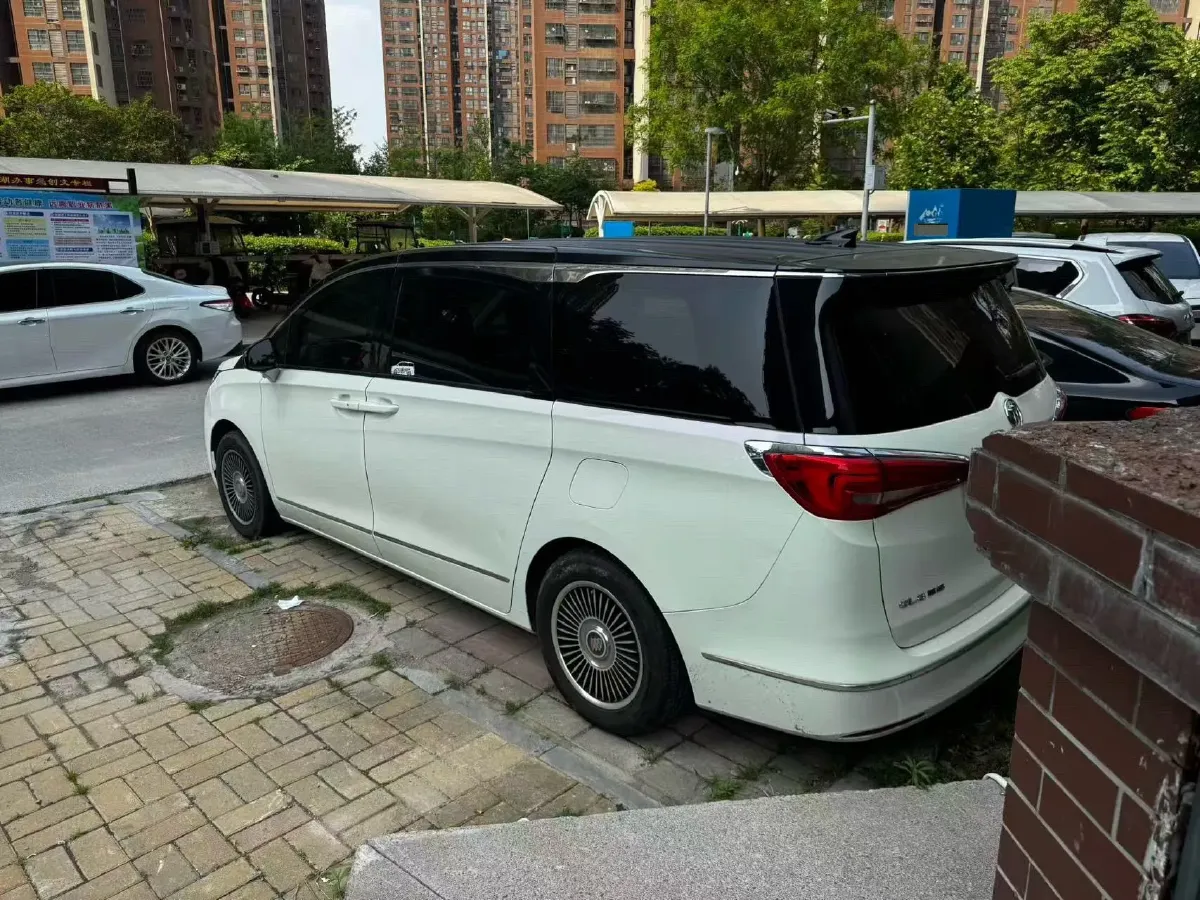 2018 Buick GL8 2.0T 260HP L4 6AT,autocango,china used car exporter,china ev exporter,chinese used car exporter,chinese used ev exporter